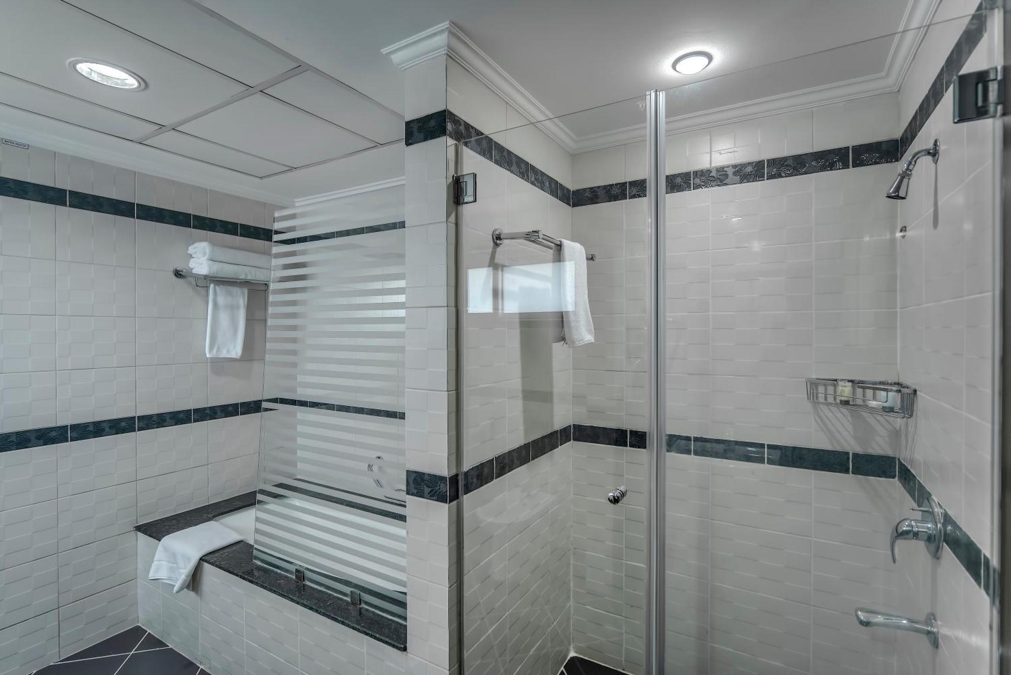 Апарт-готель Icon Delux Al Barsha - Formerly Abidos 4*